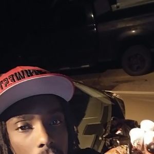 Meet your Posher, Larry